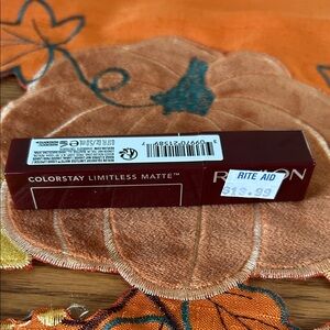 Revlon ColorStay Limitless Matte Lipstick - 015 Hype Girl